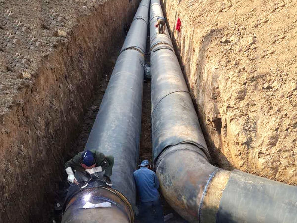 主管网供热现场